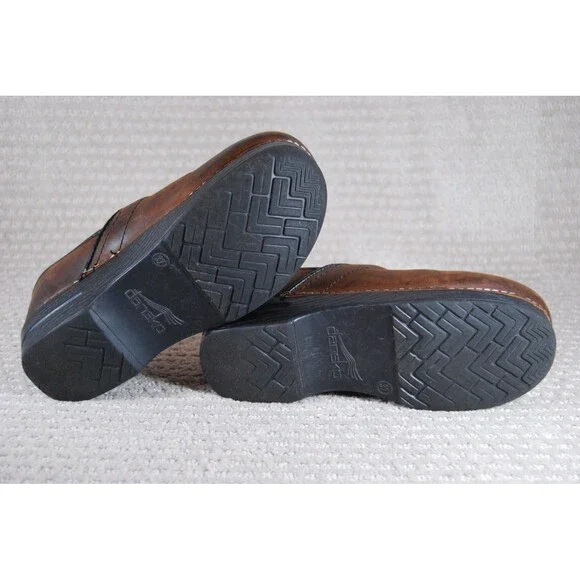 Dankso Professional Comfort Clogs Matte Antique Brown Oiled Leather 37 EU 7 US - Picture 9 of 9